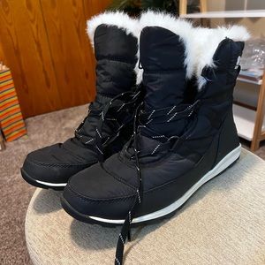 Sorel Tivoli IV  Black Waterproof Boots